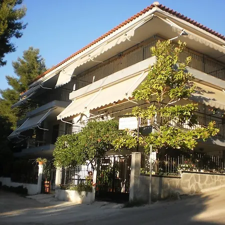 Apartment Zavrakli